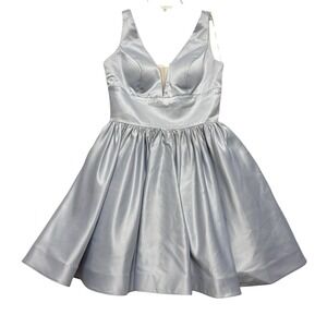 Y2K‎ Vienna Prom Dress Silver Satin Fit Flare Size 4 Tulle Formal Cocktail Short